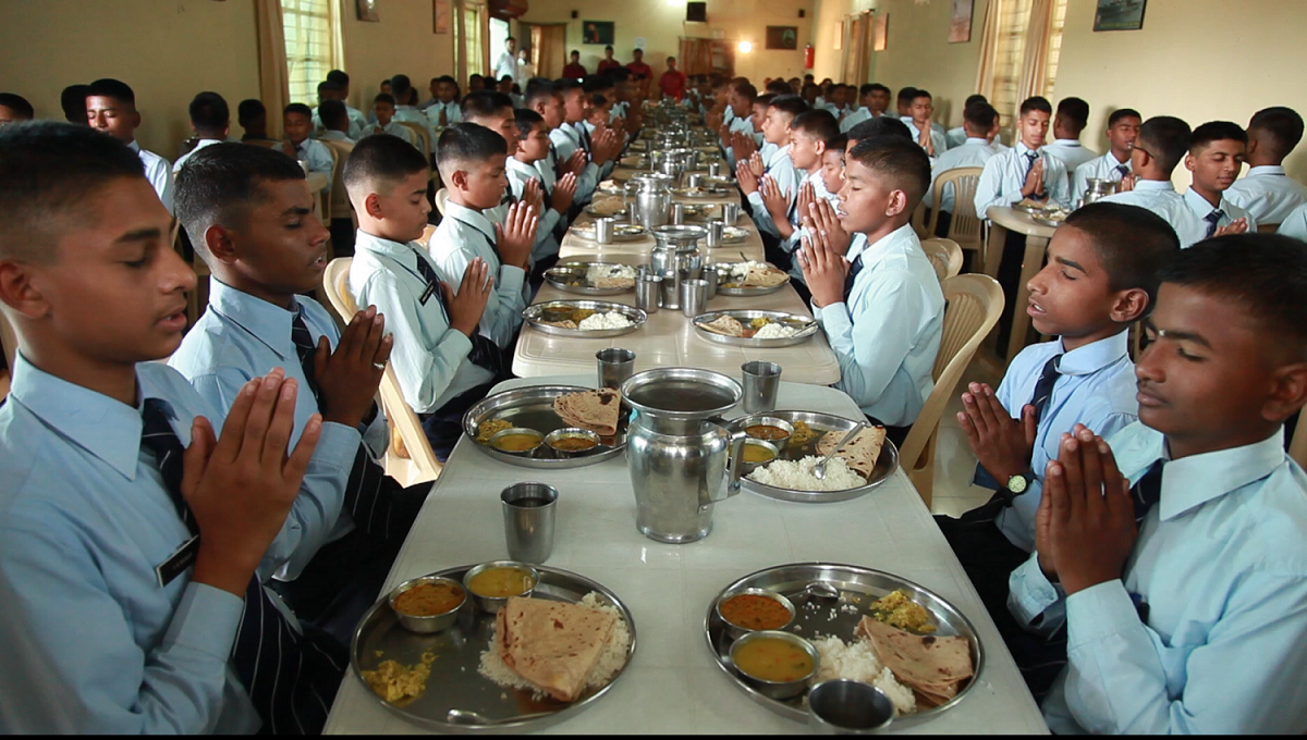 Cadets are provided with nutritious and balanced diet in Defence Career Academy Aurangabad