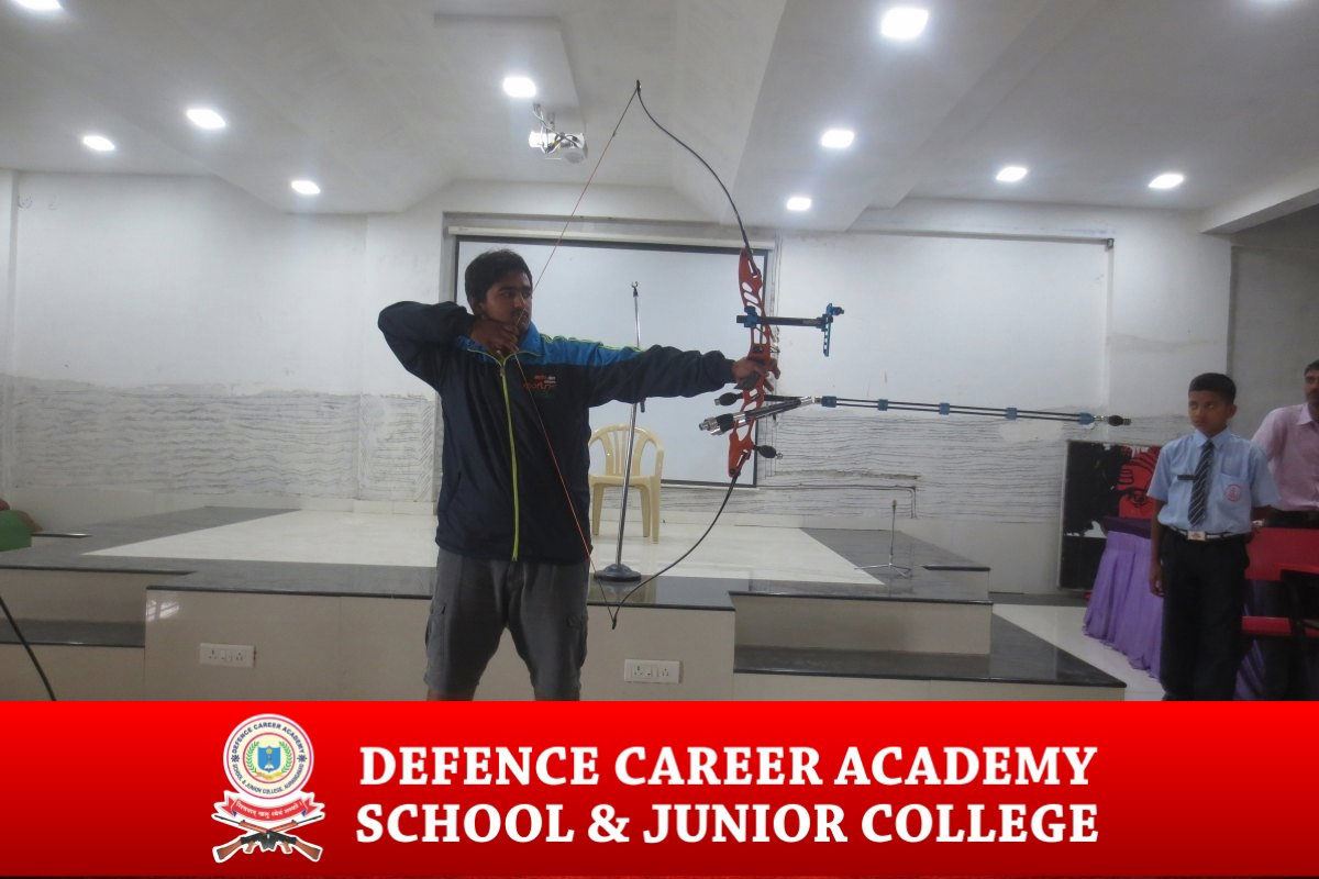 indoor-activities-physical-excercises-dca-academy-best-NDA-training-institute-spi-aurangabad