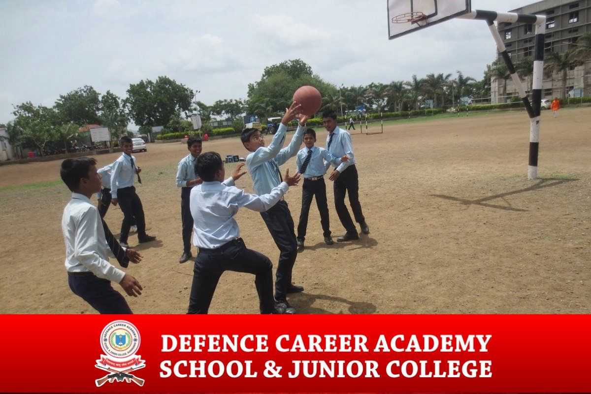 sport-activities-basket-ball-spi-aurangabad-physical-excercises-dca-academy-best-NDA-training-institute
