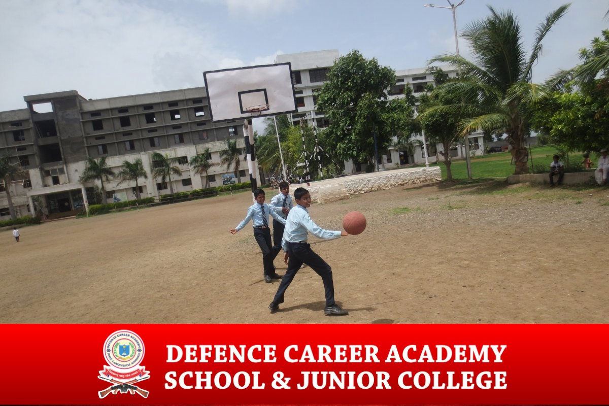 sports-outdoor-activities-bow-and-arrow-spi-aurangabad-physical-excercises-dca-academy-best-NDA-training-institute