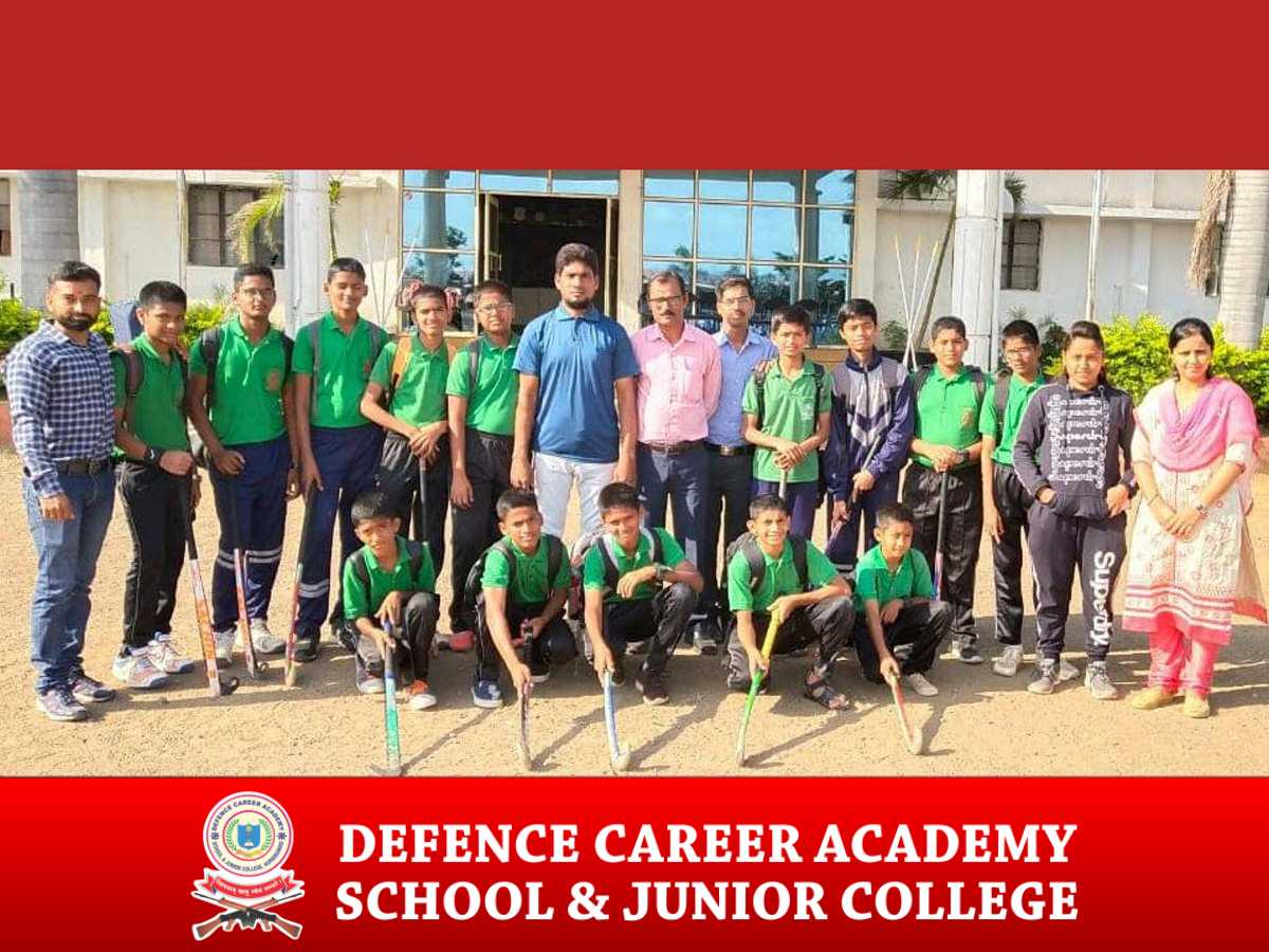 dca-career-academy-sainik-school-in-maharashtra-hockey-day